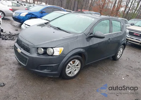 2015 Chevrolet Sonic Lt Auto из США, поврежденный, VIN 1G1JC6SB5F4176808